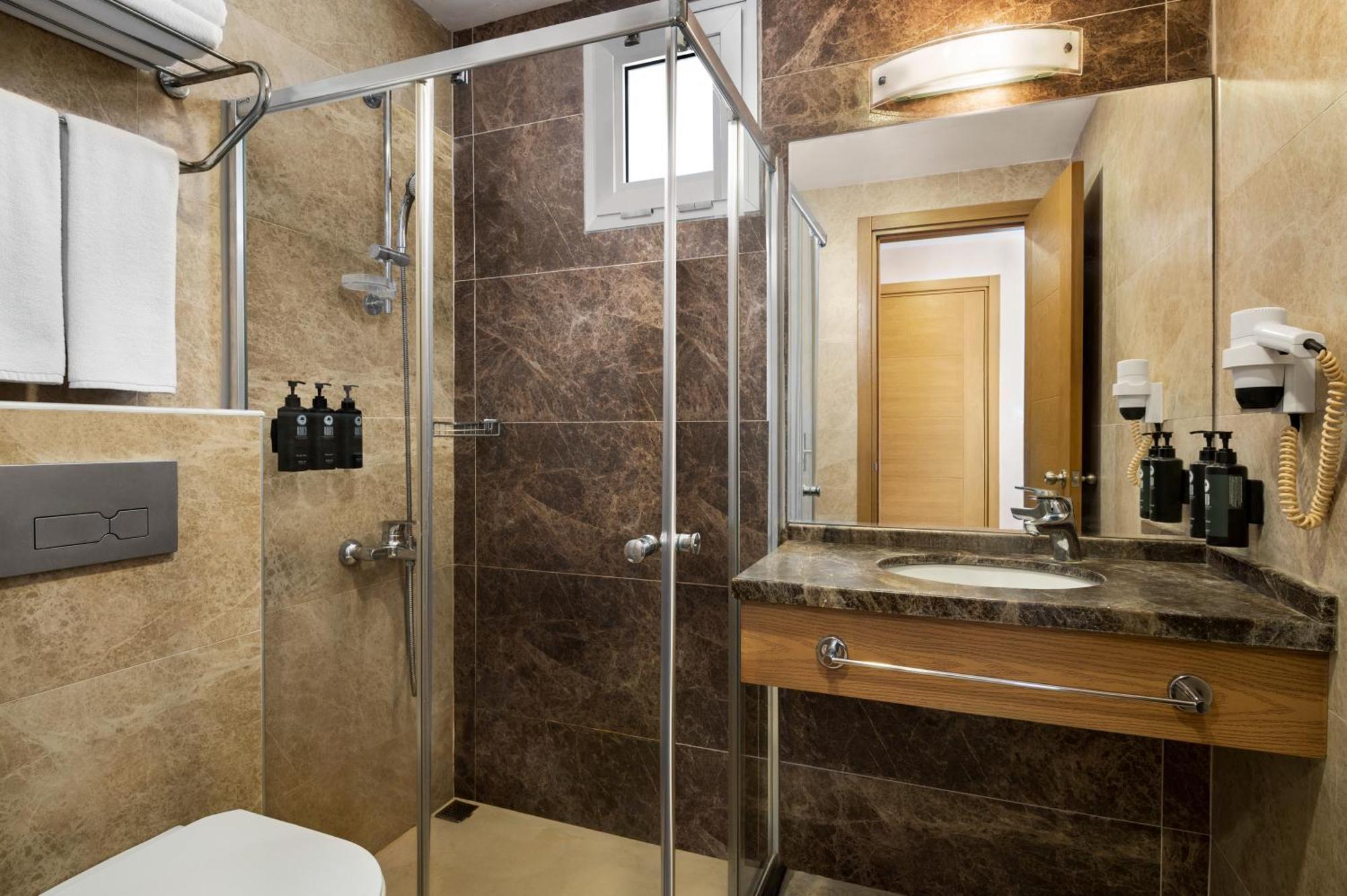 La Quinta By Wyndham Cesme Ξενοδοχείο Σμύρνη Εξωτερικό φωτογραφία