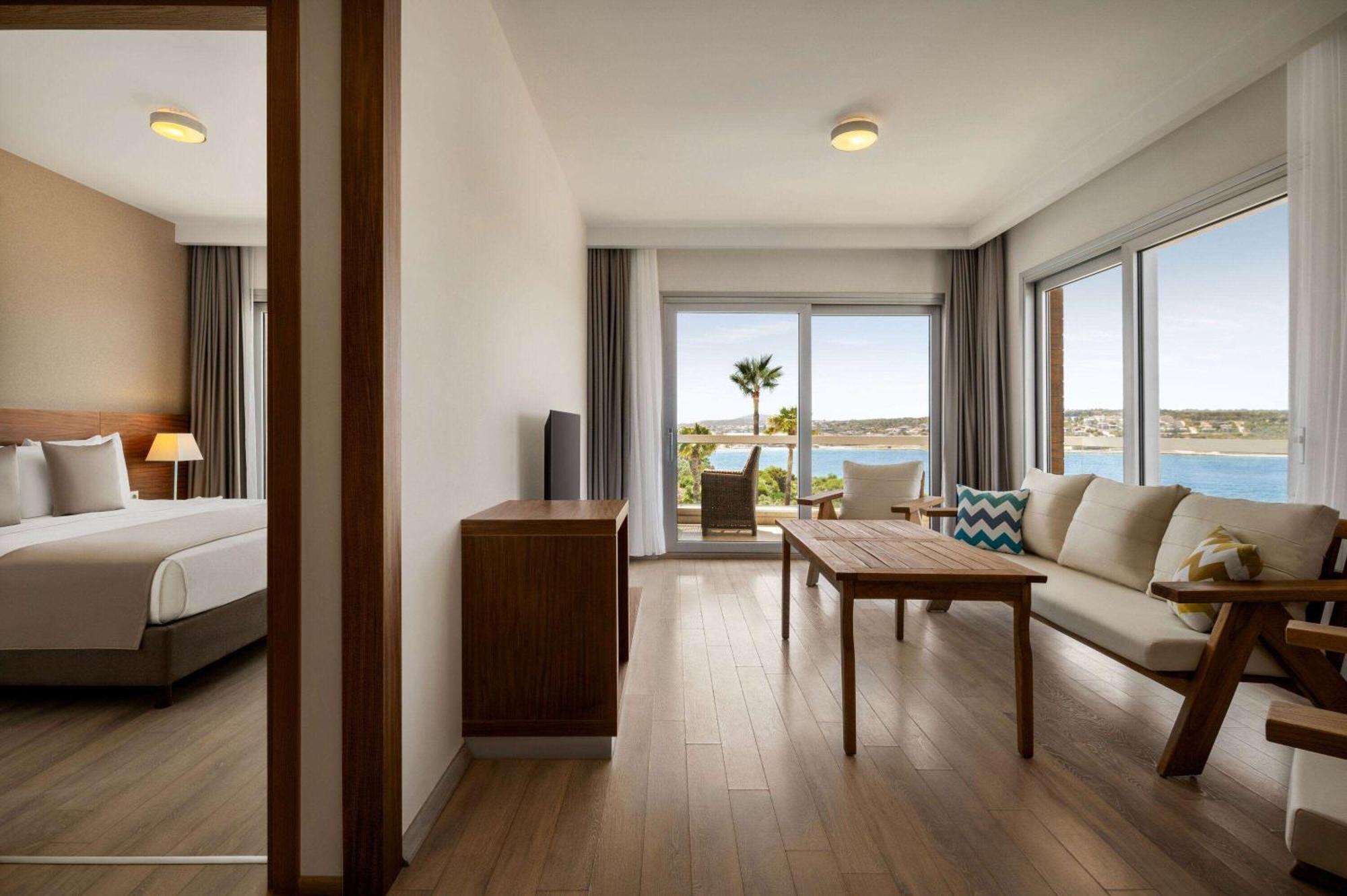 La Quinta By Wyndham Cesme Ξενοδοχείο Σμύρνη Εξωτερικό φωτογραφία